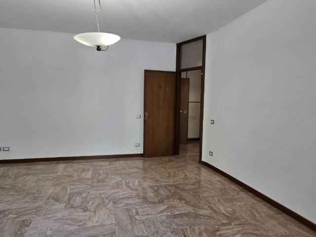 Appartamento in vendita a Unione Comuni Modenesi Area Nord, Mirandola