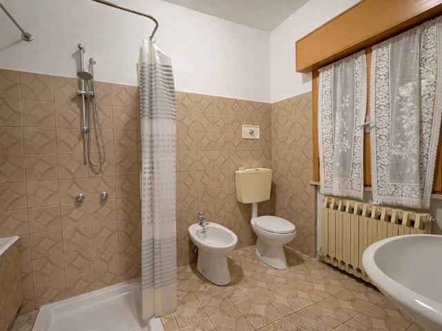 Appartamento in vendita a Unione Comuni Modenesi Area Nord, Mirandola
