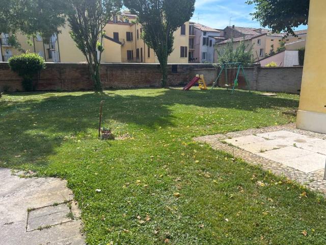 Appartamento in vendita a Unione Comuni Modenesi Area Nord, Mirandola