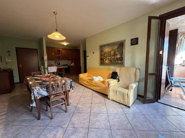 Appartamento in vendita a Unione Comuni Modenesi Area Nord, Mirandola