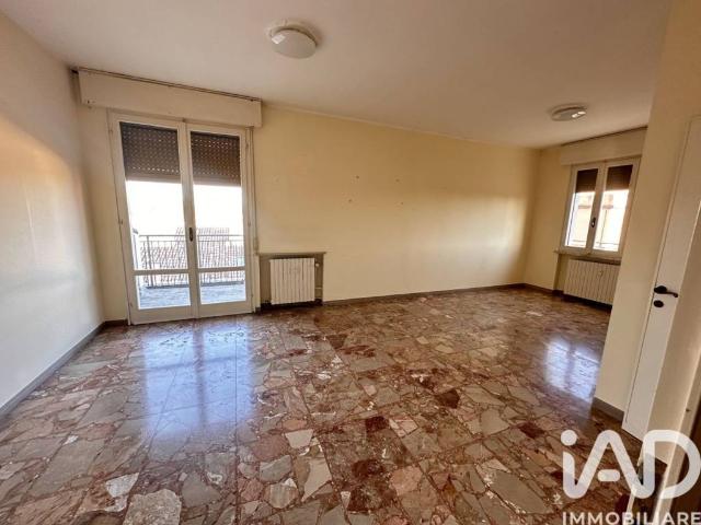 Appartamento in vendita a Mirandola, Modena