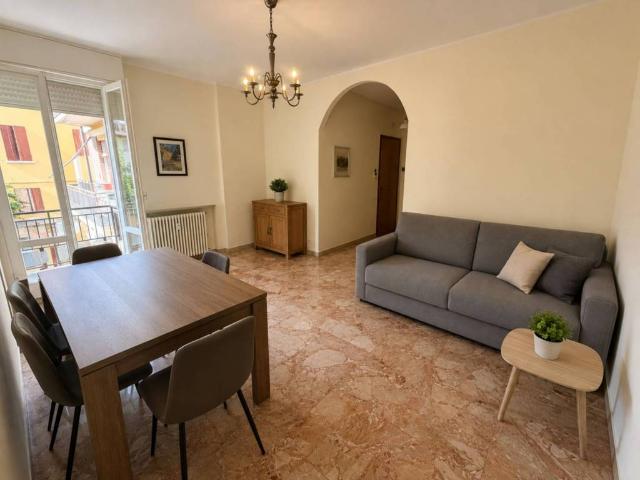 Appartamento in vendita a Mirandola, Modena