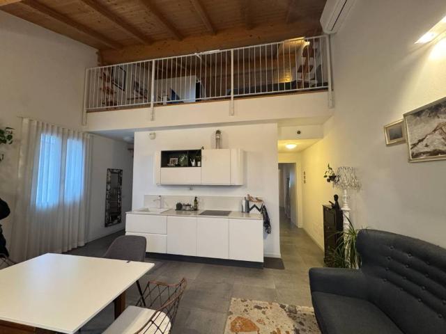 Appartamento in vendita a Unione Comuni Modenesi Area Nord, Mirandola