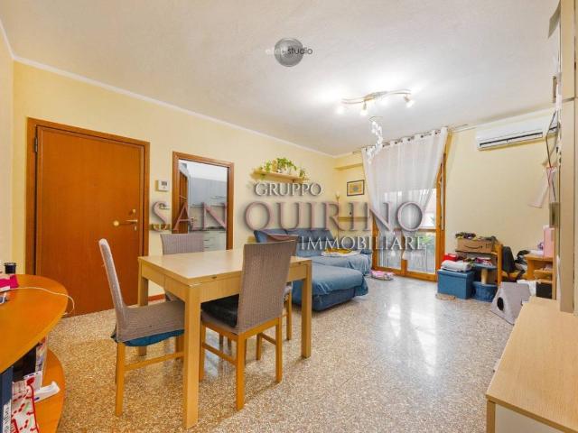 Appartamento in vendita a Unione Comuni Modenesi Area Nord, Mirandola