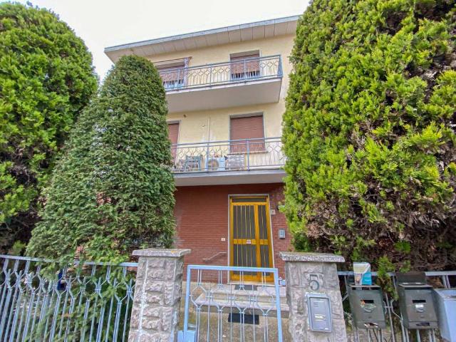 Appartamento in vendita a Unione Comuni Modenesi Area Nord, Mirandola