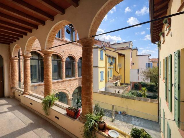 Appartamento in vendita a Unione Comuni Modenesi Area Nord, Mirandola