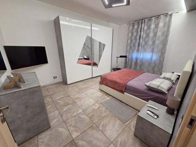 Appartamento in vendita a Mirandola, Modena