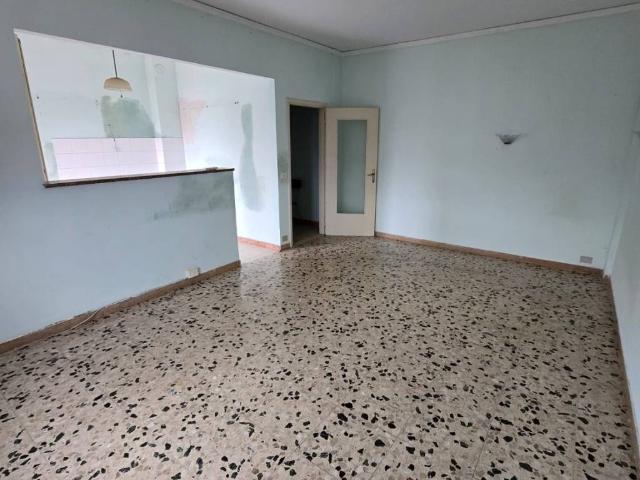 Appartamento in vendita a Mirandola, Reggio Emilia