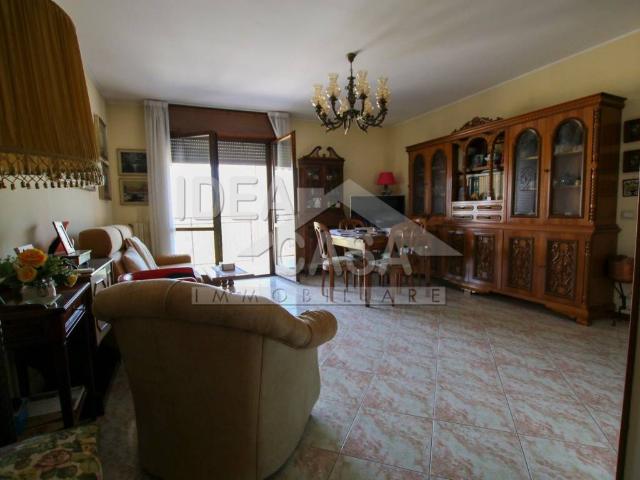 Appartamento in vendita a Unione Comuni Modenesi Area Nord, Mirandola