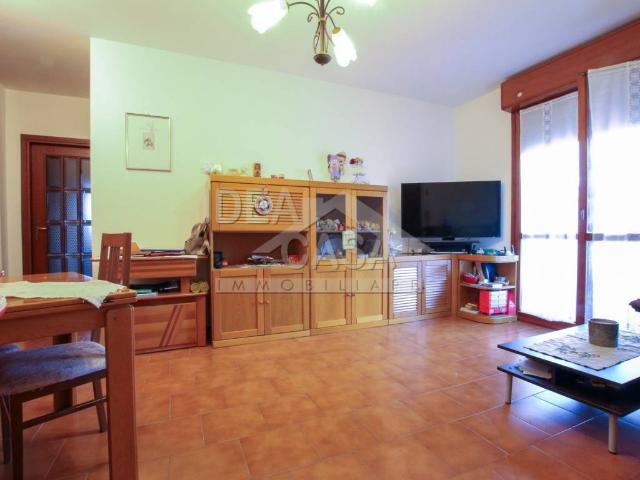 Appartamento in vendita a Unione Comuni Modenesi Area Nord, Mirandola