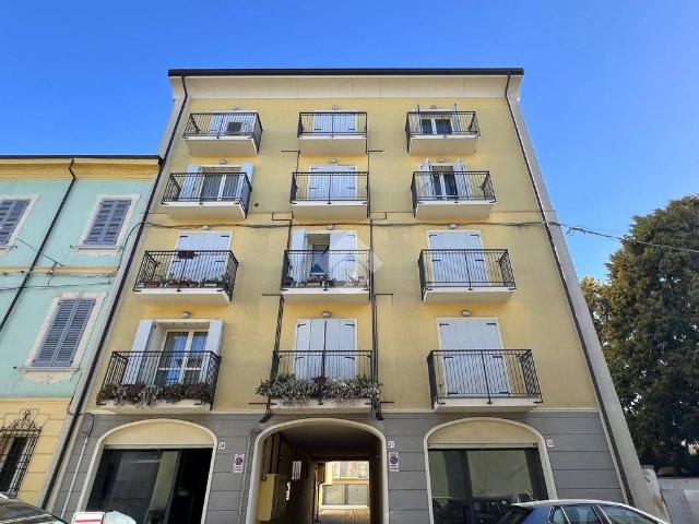 Appartamento in vendita a Unione Comuni Modenesi Area Nord, Mirandola