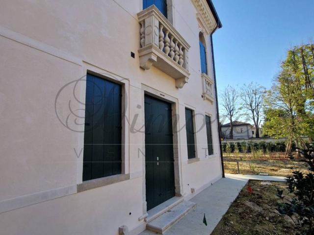 Appartamento in vendita a Mirano, Venezia