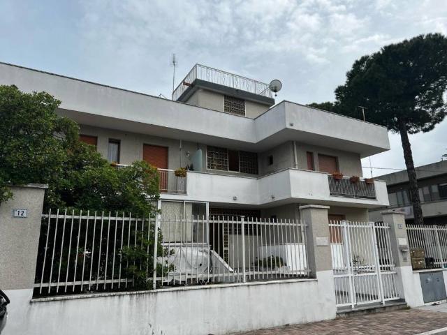 Appartamento in vendita a Belvedere, Misano Adriatico