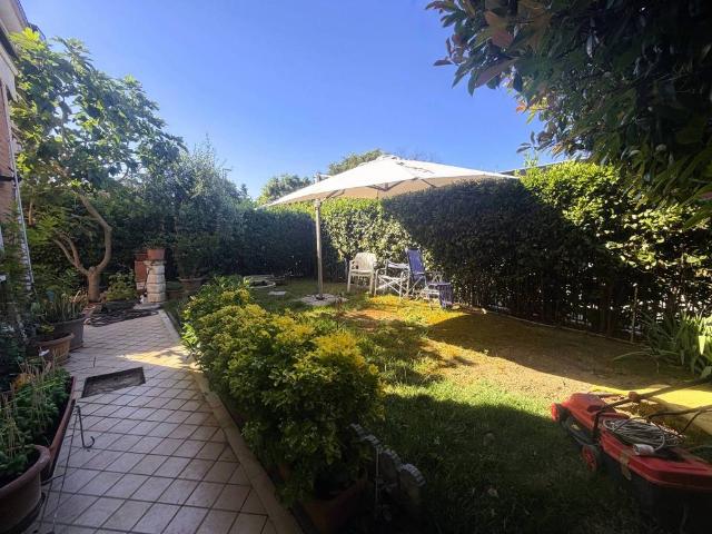 Appartamento in vendita a Misano Brasile, Misano Adriatico