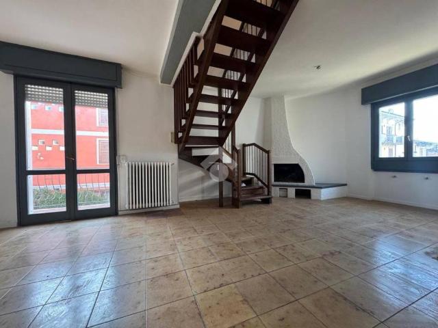 Appartamento in vendita a Misano Gera D'adda, Lombardia