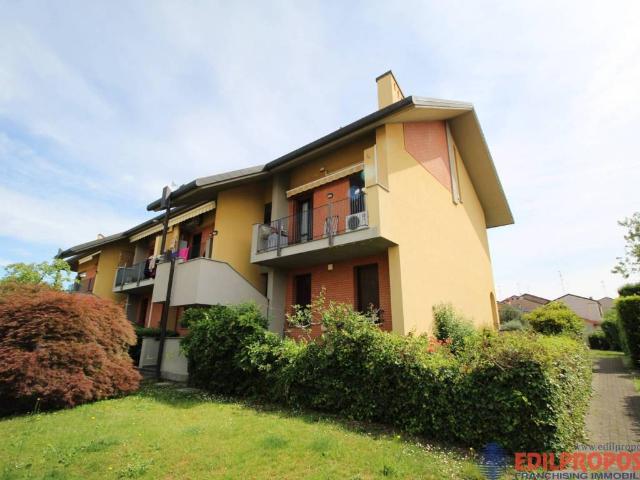 Appartamento in vendita a Misinto, Lombardia