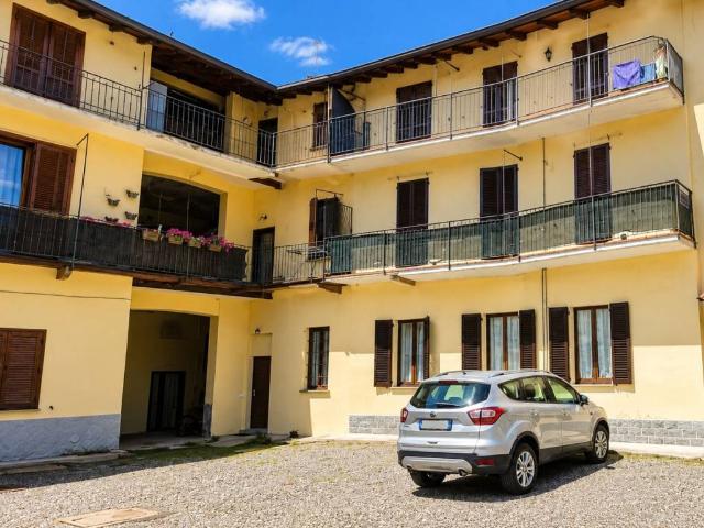 Appartamento in vendita a Misinto, Lombardia