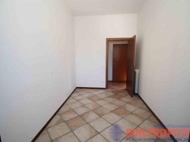 Appartamento in vendita a Misinto, Lombardia
