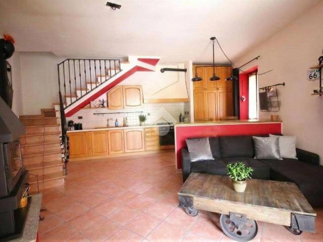 Appartamento in vendita a Missaglia, Lombardia