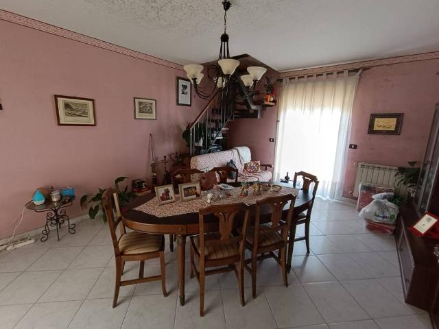 Appartamento in vendita a Milicia, Misterbianco