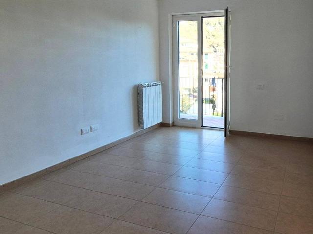Appartamento in vendita a Moconesi, Gattorna
