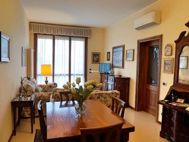 Appartamento in vendita a Buon Pastore-Sant'Agnese-San Damaso, Modena