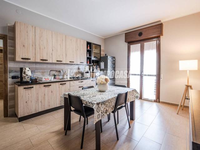 Appartamento in vendita a Buon Pastore-Sant'Agnese-San Damaso, Modena