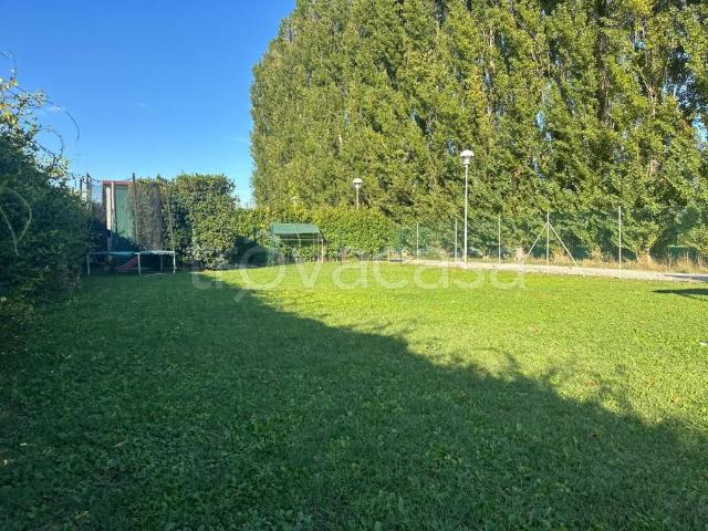Appartamento in vendita a Albareto, Modena