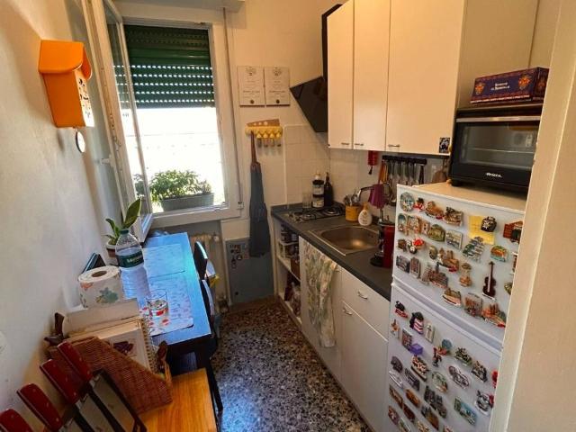 Appartamento in vendita a Centro Storico, Modena