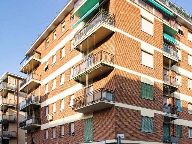 Appartamento in vendita a Crocetta-San Lazzaro-Modena Est, Modena