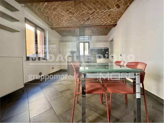 Appartamento in vendita a Centro Storico, Modena