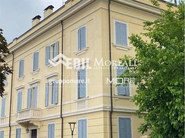 Appartamento in vendita a Centro Storico, Modena