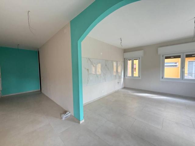 Appartamento in vendita a Buon Pastore-Sant'Agnese-San Damaso, Modena