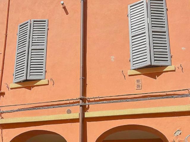 Appartamento in vendita a Centro Storico, Modena