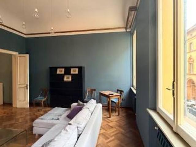 Appartamento in vendita a Centro Storico, Modena