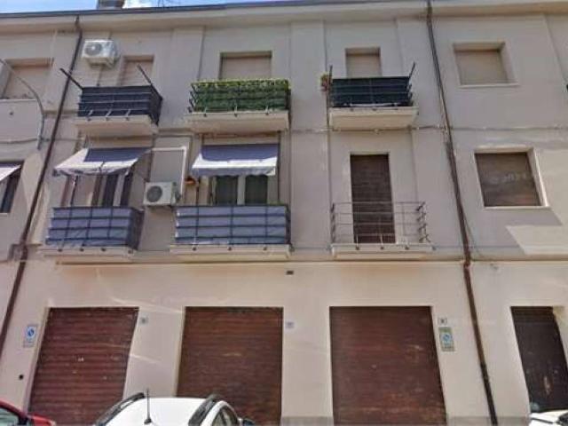 Appartamento in vendita a Crocetta-San Lazzaro-Modena Est, Modena