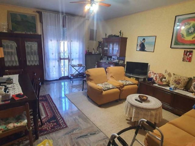Appartamento in vendita a Crocetta-San Lazzaro-Modena Est, Modena