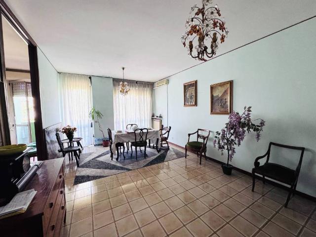 Appartamento in vendita a San Faustino-Madonnina-Quattroville, Modena