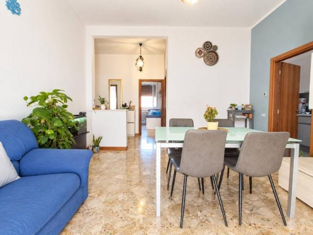Appartamento in vendita a Punta, Modena