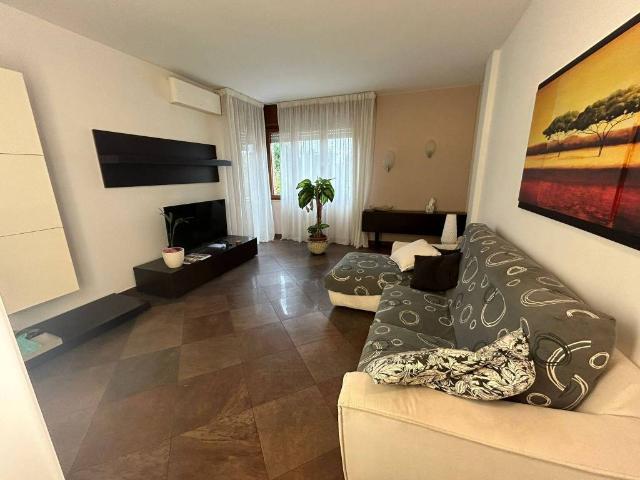 Appartamento in vendita a Buon Pastore-Sant'Agnese-San Damaso, Modena