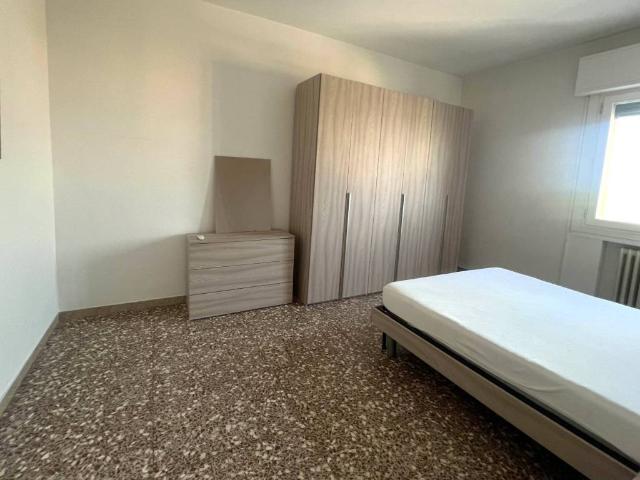Appartamento in vendita a Centro Storico, Modena