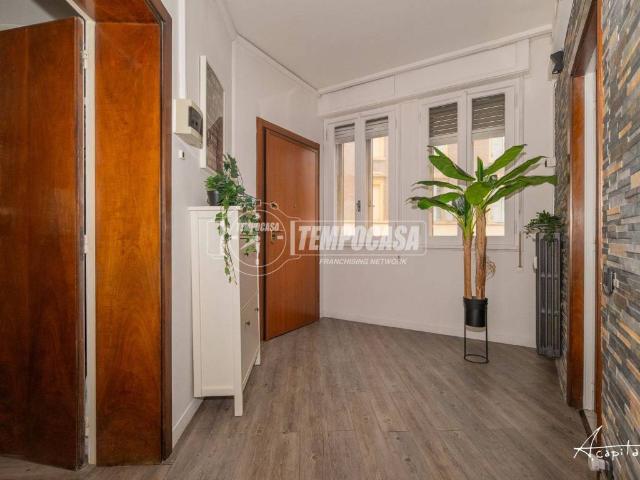 Appartamento in vendita a San Faustino-Madonnina-Quattroville, Modena