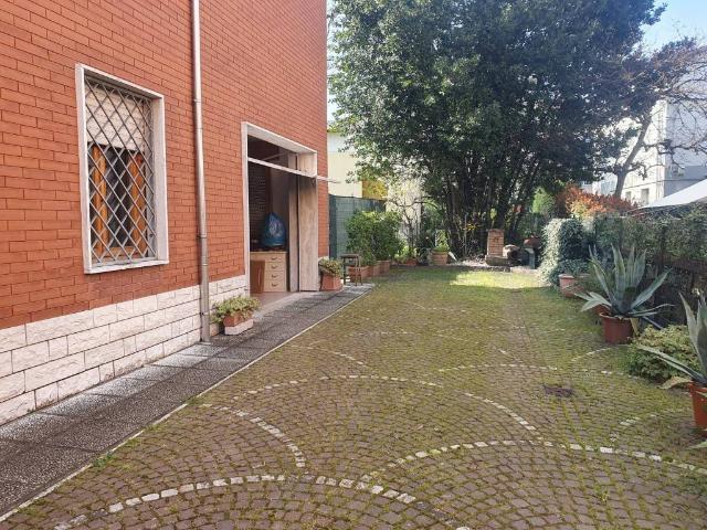 Appartamento in vendita a Buon Pastore-Sant'Agnese-San Damaso, Modena