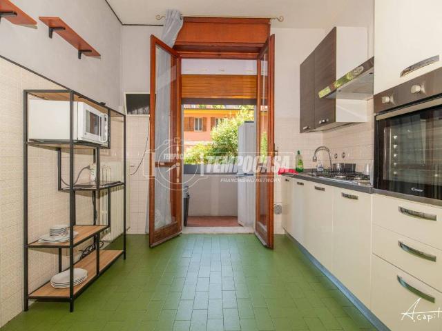 Appartamento in vendita a Centro Storico, Modena