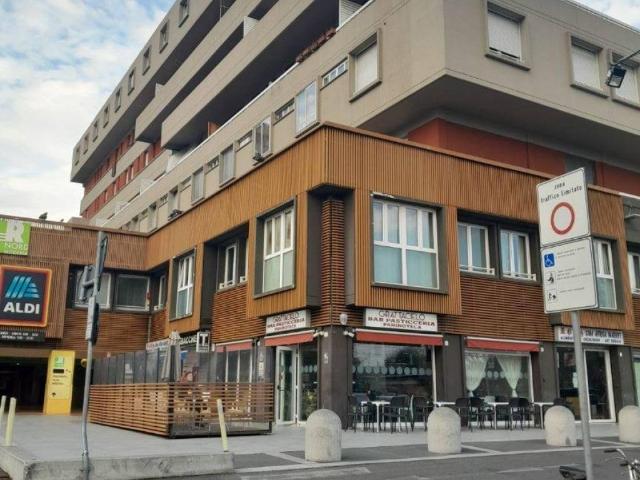 Appartamento in vendita a Crocetta-San Lazzaro-Modena Est, Modena