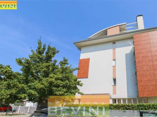 Appartamento in vendita a San Faustino-Madonnina-Quattroville, Modena