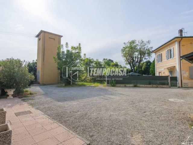 Appartamento in vendita a San Faustino-Madonnina-Quattroville, Modena