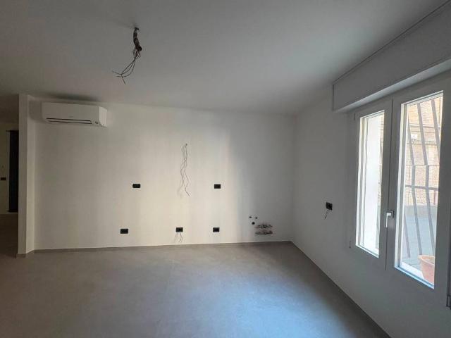 Appartamento in vendita a Centro Storico, Modena