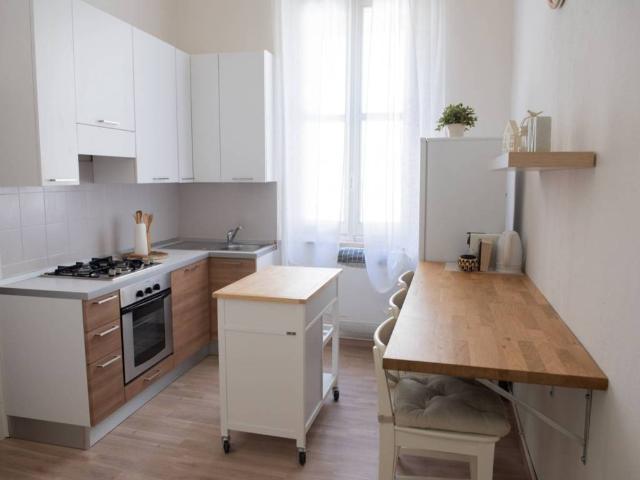 Appartamento in vendita a Centro Storico, Modena