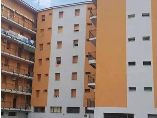 Appartamento in vendita a Centro Storico, Modena